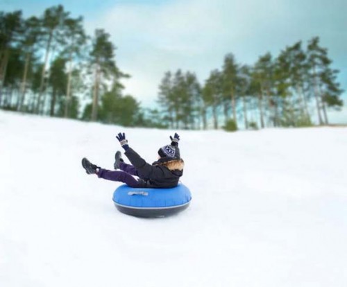 tubing1 800x600