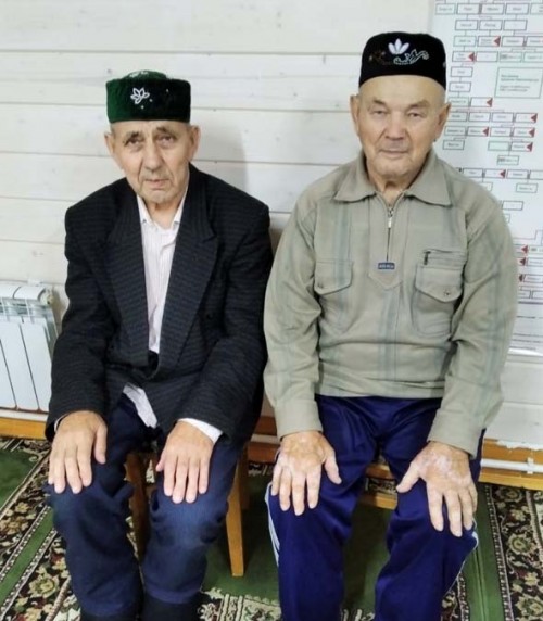 Аксакалы села