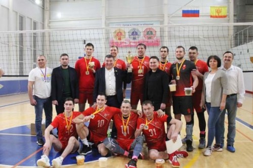 В духе здорового соперничества