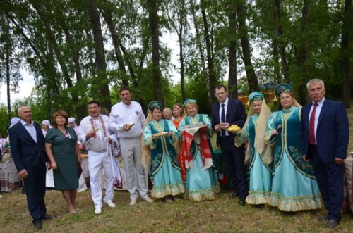 Веселись ликуй нинче снова акатуй