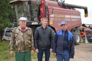 И убирают и сеют