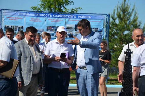 По вопросам блаустройства