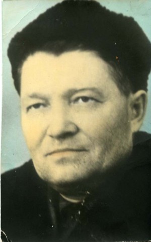 Строгий требовательный справедливый1