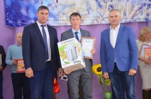 Труженникам села