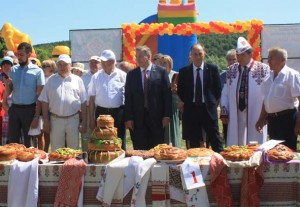 Хлебу почтение вечное