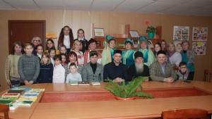 Возьмемся за руки