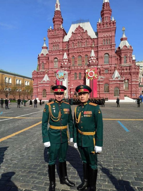 Участники парада